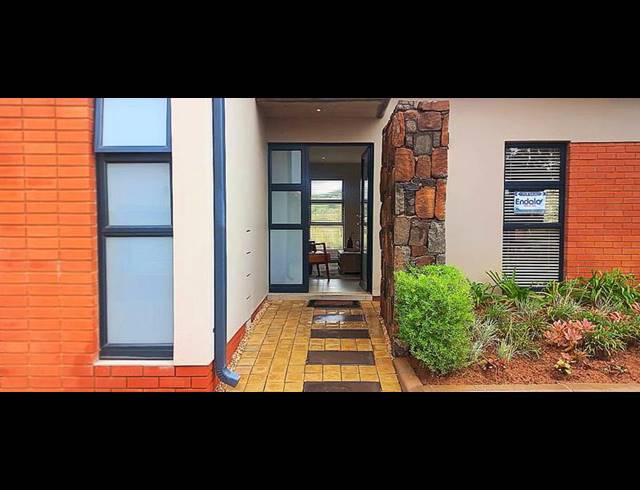 2 BEDROOM TOWNHOUSE FOR SALE IN WILD OLIVE ESTATE